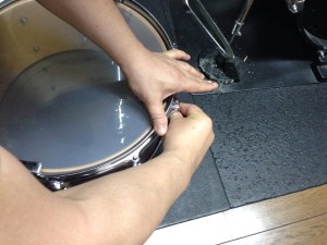 テンションボルトの締め方